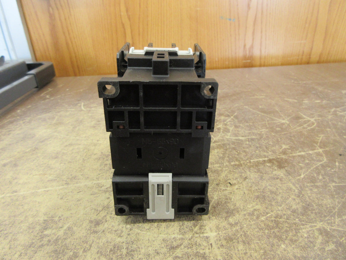 GE Contactor CL06A300M 120V Coil 80A 600V (3) Aux Contacts Used