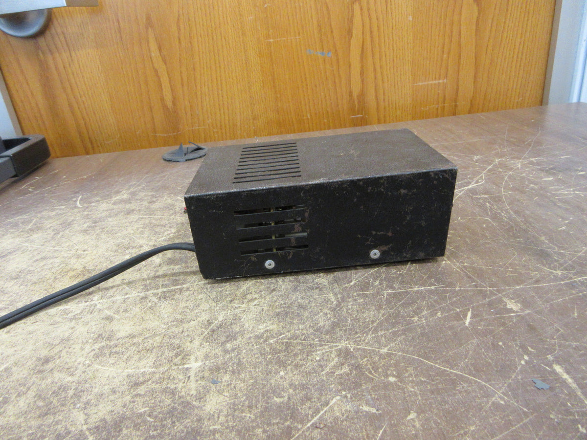 Radio Shack Power Supply 22-124A 60W Input:120VAC 60Hz * Cut Cord * Used