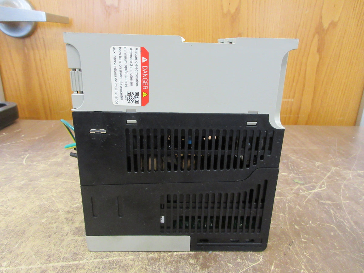 Allen-Bradley Power Flex 525 AC Drive 25B-D6P0N104 Ser. A 3HP 3Hp Used