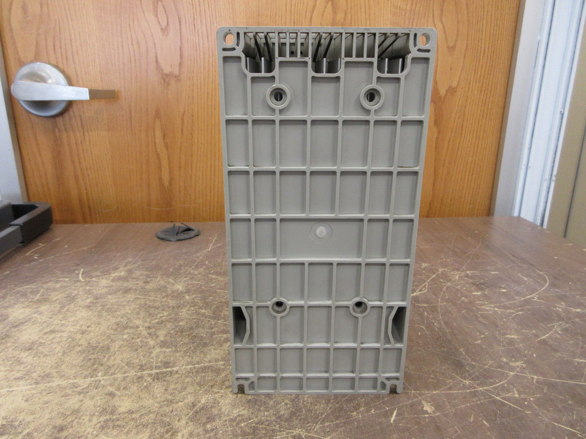 Allen-Bradley Power Flex 40 AC Drive 25B-D6P0N104 Ser. A 10HP 3Ph Used