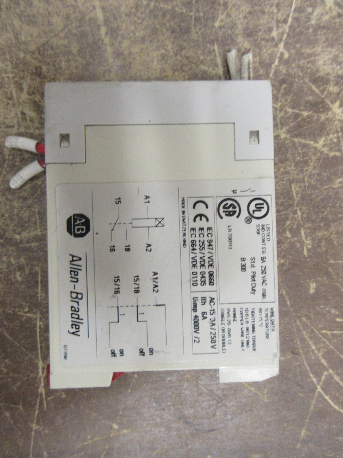 Allen- Bradley Time Delay Relay 700-FS16BA1 Ser. A Range: 0.15-3min Used