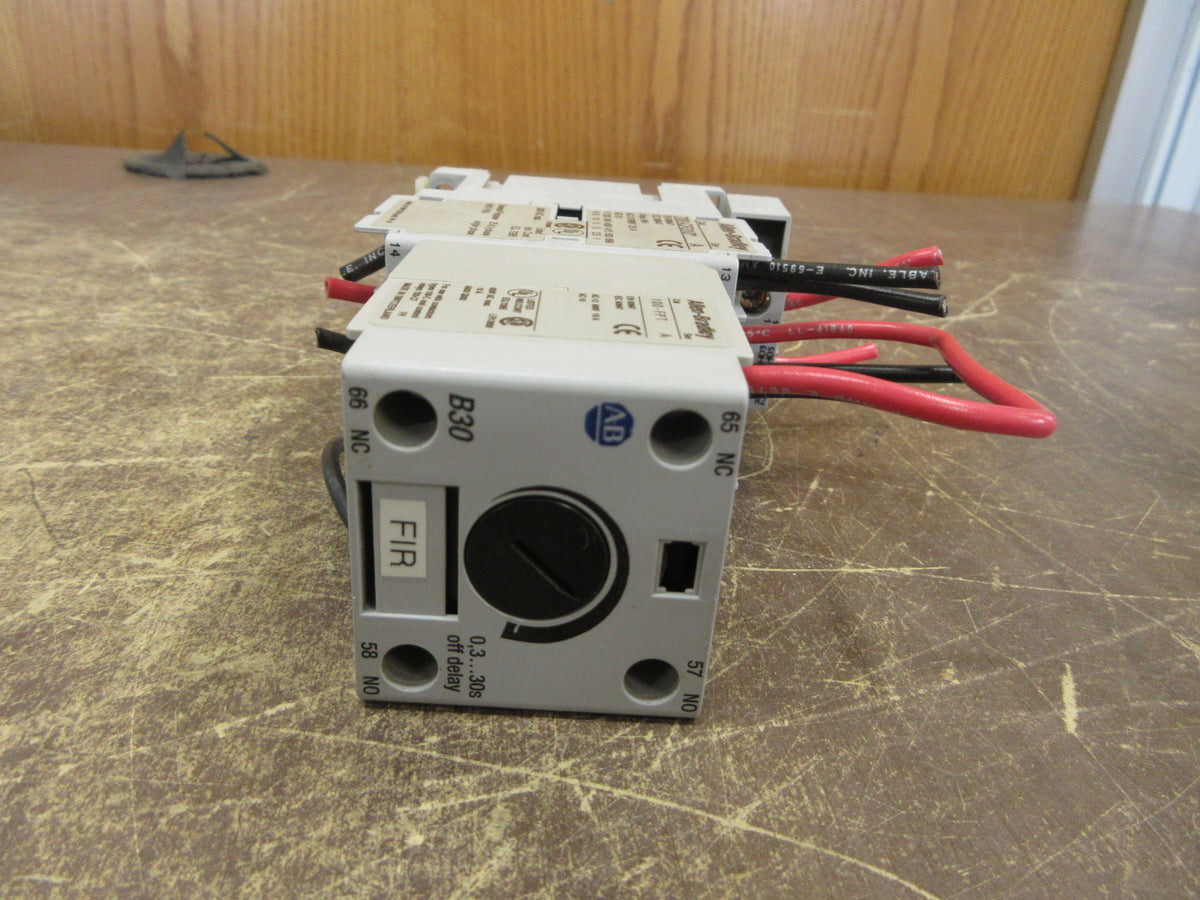 Allen-Bradley Time Delay Relay 100-FPT Ser. A Off Delay: 0.3-30s 120V Coil Used