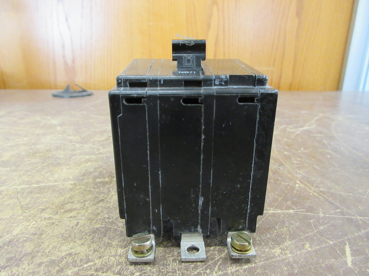 Square D BOLT-on Circuit Breaker QOB390 90A 240V 3P *(2) Mounting Bolts * Used