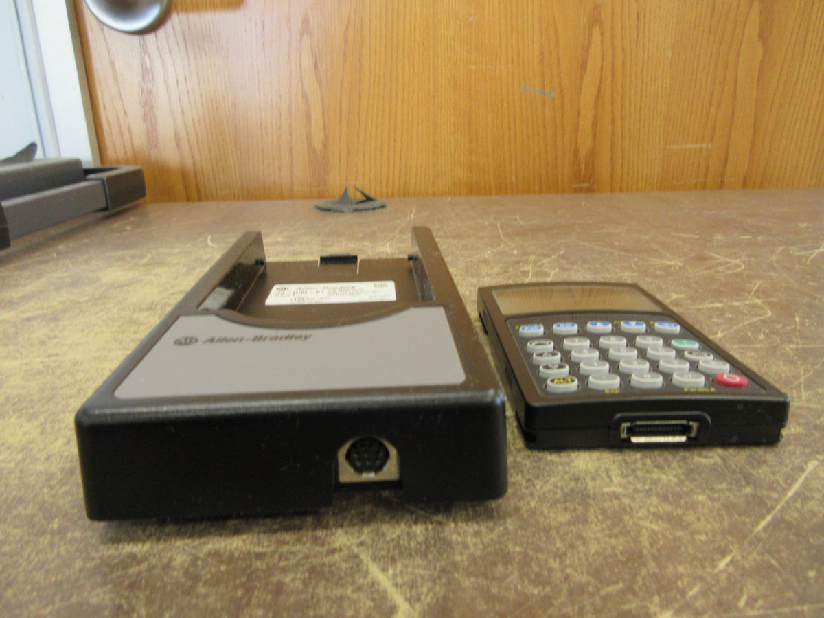 Allen-Bradley Keypad 20-HIM-A3 Ser. A F/W: V3.006 w/External Mount Used