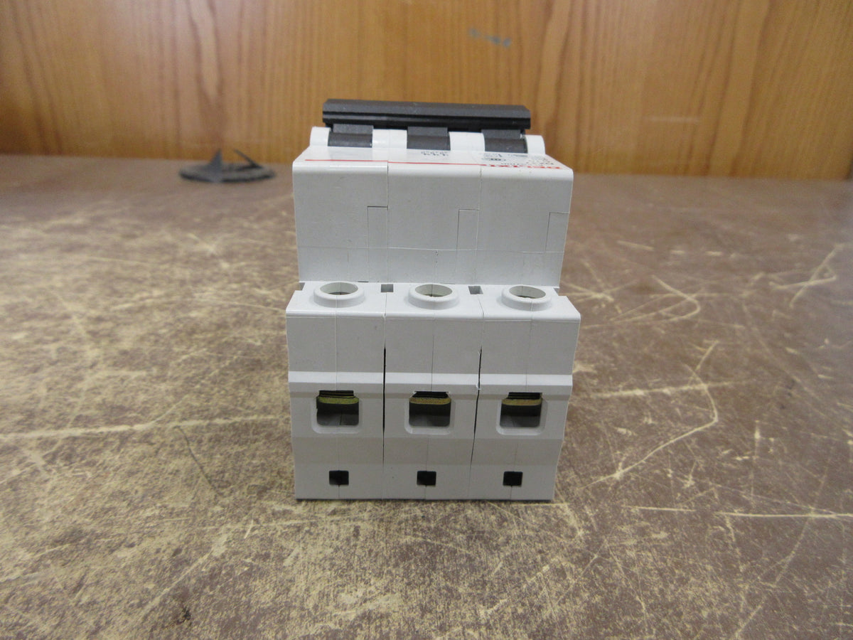 Delixi Circuit Breaker DZ 47 C10 10A 400V 3P Used