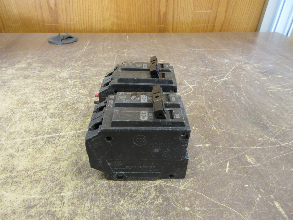 GE Clip-on Circuit Breaker THQL230 30A 120/240V 2P * Lot of 2* Used