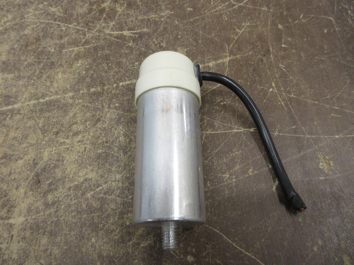 Hydro Motor Run Capacitor MFB MP 10/400 10uF 480V Used