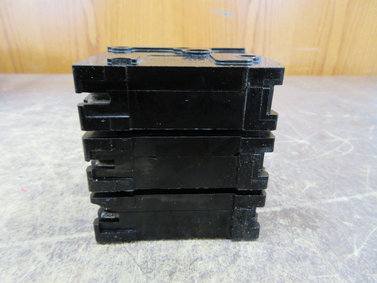 ITE Clip-On Circuit Breaker QP3-B015 15A 240V 3P Used
