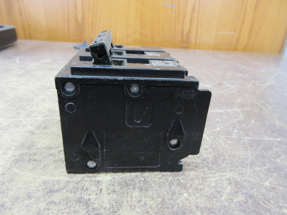 Gould ITE Type QP Clip-on Circuit Breaker Q3100 100A 240V 3P Used