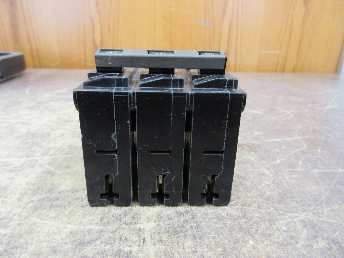 Gould ITE Type QP Clip-on Circuit Breaker Q3100 100A 240V 3P Used