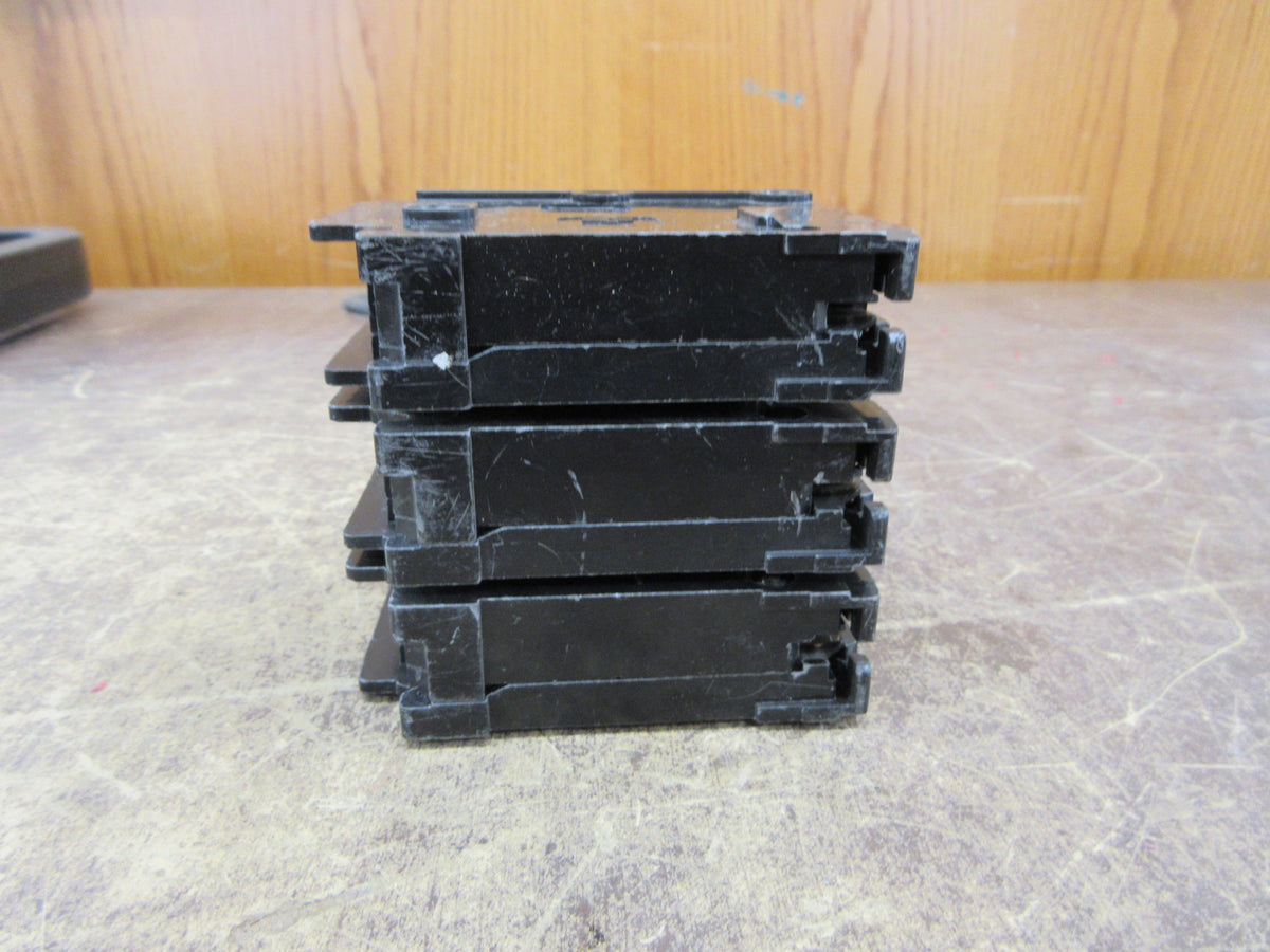 Gould ITE Type QP Clip-on Circuit Breaker Q3100 100A 240V 3P Used