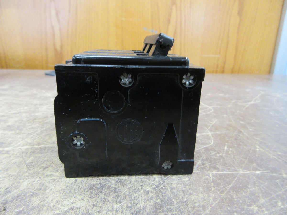 ITE Clip-on Circuit Breaker QP3-B100 100A 240V 3P Used
