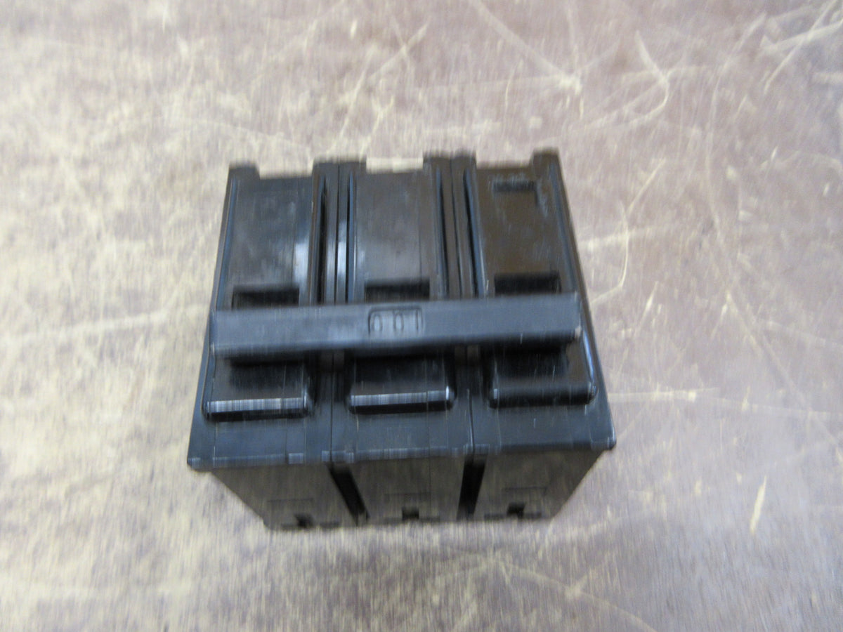 ITE Clip-on Circuit Breaker QP3-B100 100A 240V 3P Used