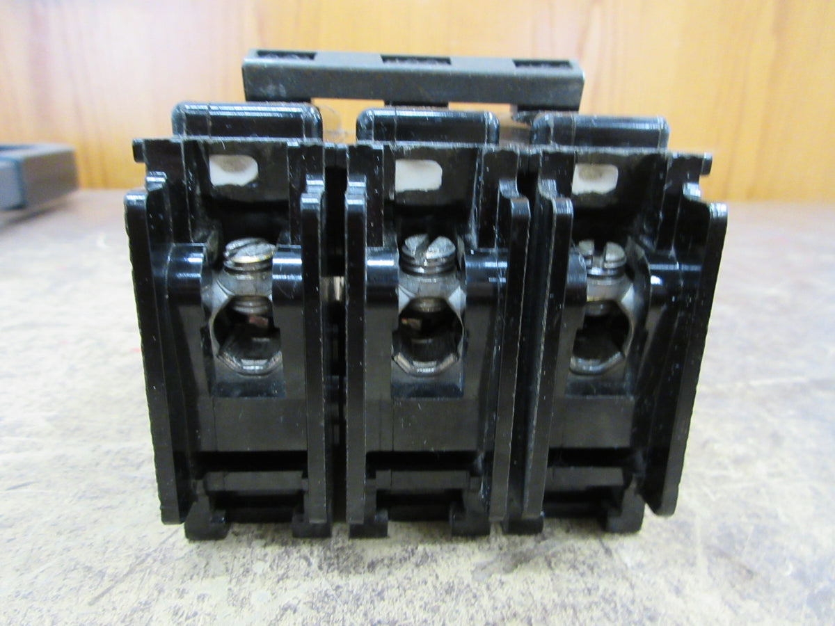 ITE Clip-on Circuit Breaker QP3-B100 100A 240V 3P Used