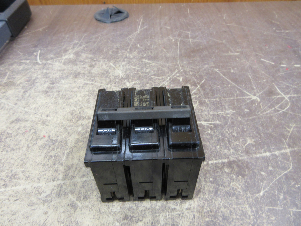 ITE Clip-on Circuit Breaker QP3-B100 100A 240V 3P Used