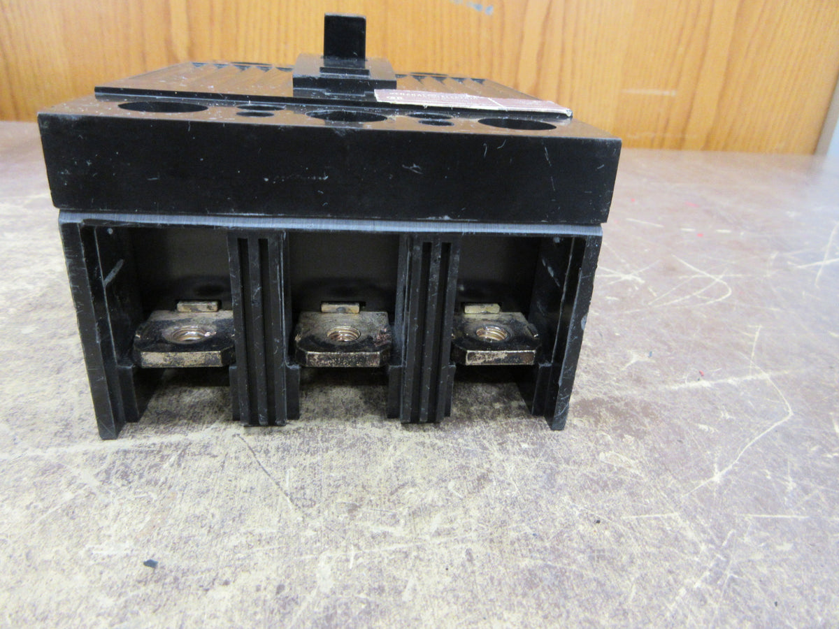 GE Circuit Breaker TQD32200 200A 240V 3P (3) Lugs Used