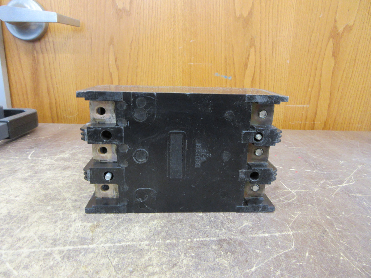 GE Circuit Breaker TQD32200 200A 240V 3P (2) Mounting Screws Used