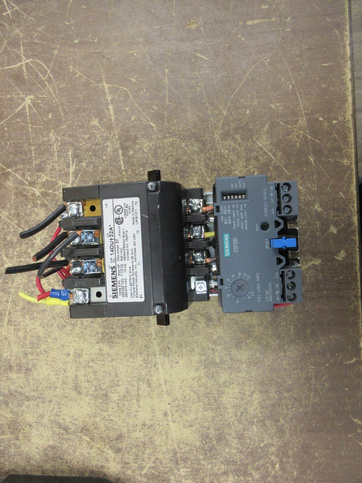 Siemens Starter 14DU+32A */ 48ATD3S00 120V Coil Trip: 5.5-22A Used