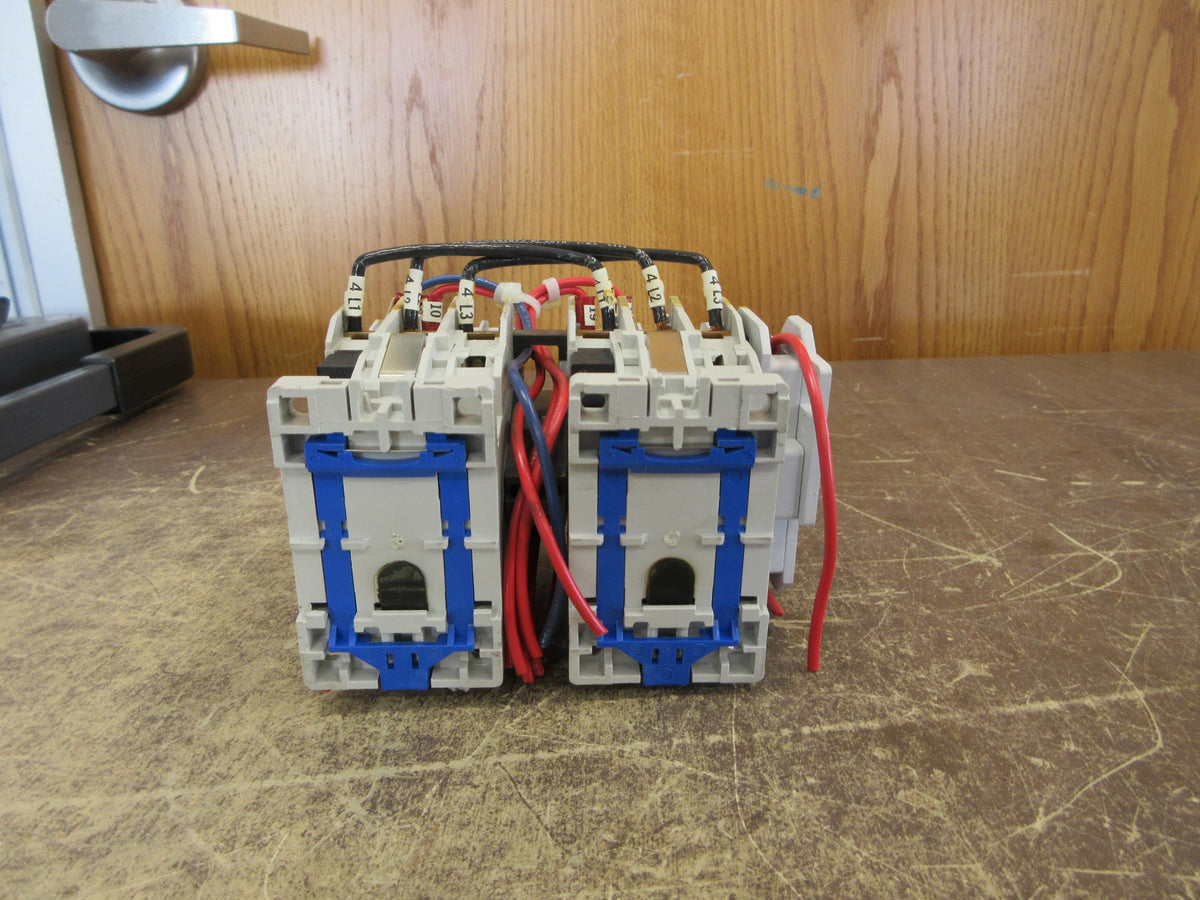 Cutler-Hammer Reversing Contactor CE15ENS3 Ser. B1 120V Coil 25A 600V Used