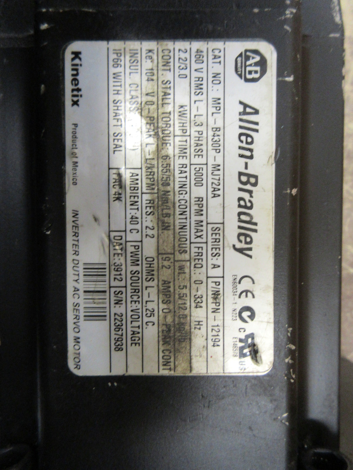 Allen-Bradley Kinetix AC Servo Motor MPL-B430P-MJ72AA Ser.A 3HP 5000 RPM Used