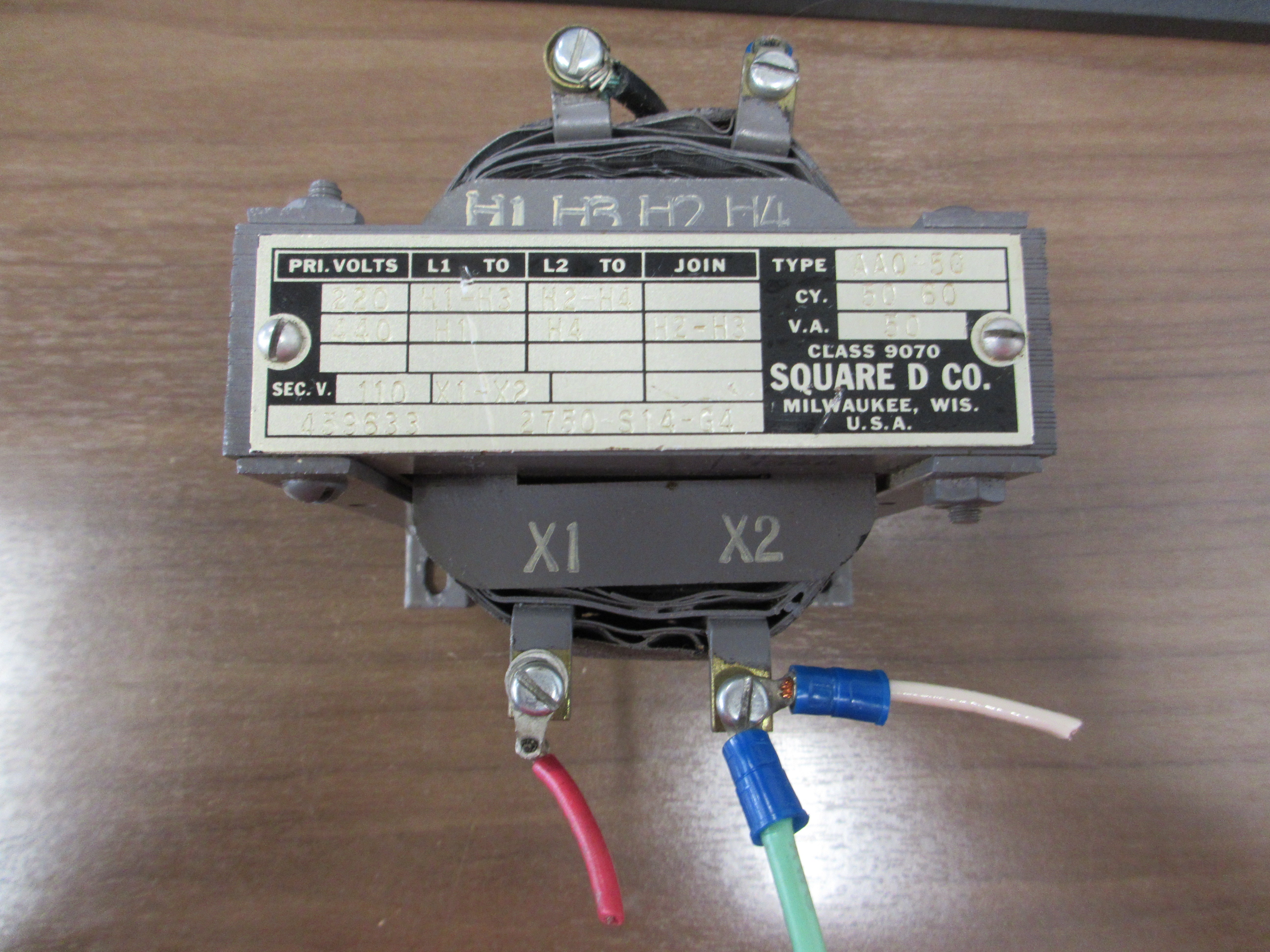 Square D Transformer 9070 AA0-50 50V.A Pri: 220/44V Sec: 110V 50-60Hz Used