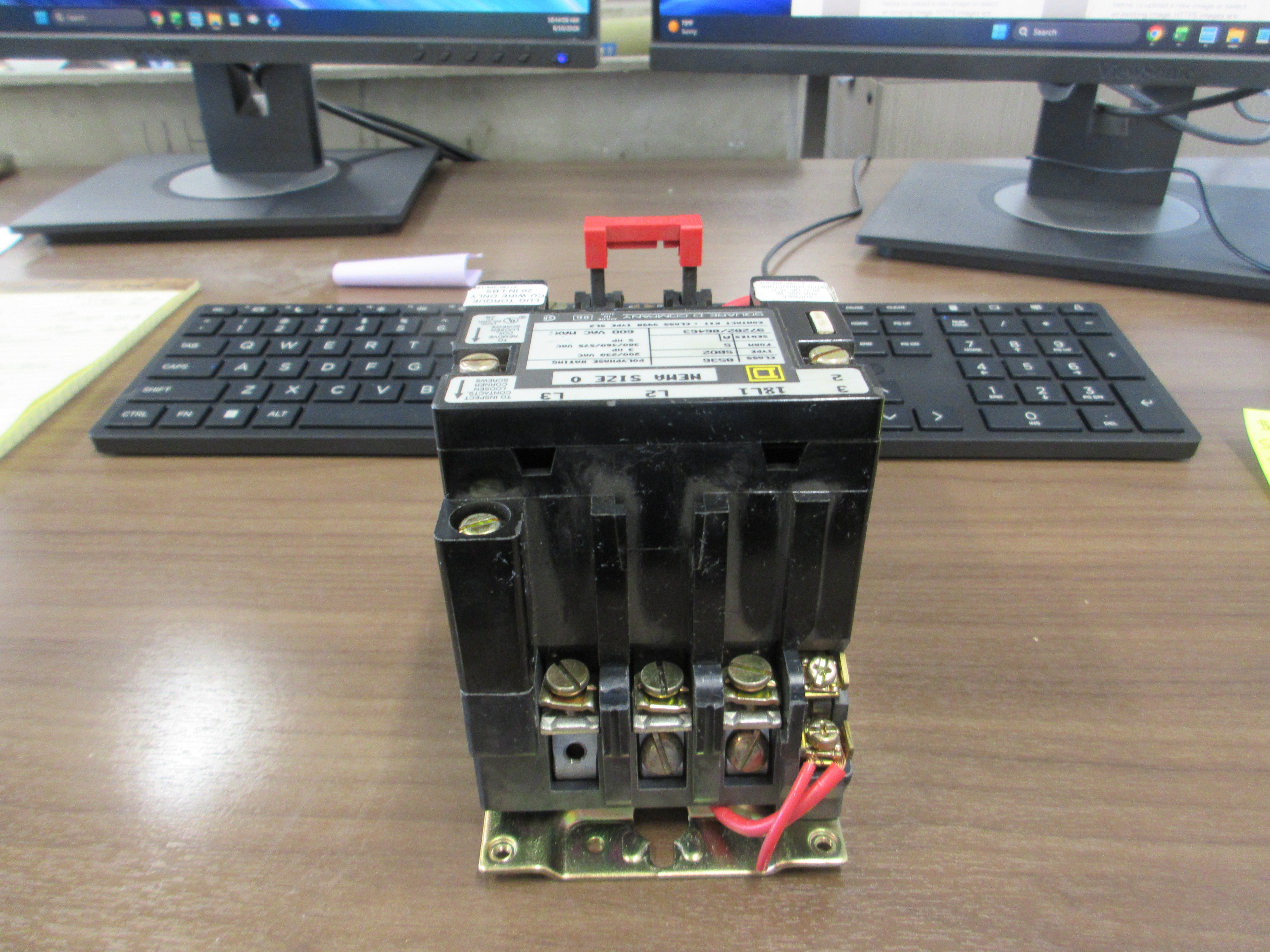 Square D Size  0 Starter 8536 SBO2 S Ser. A 120V Coil 600V Used