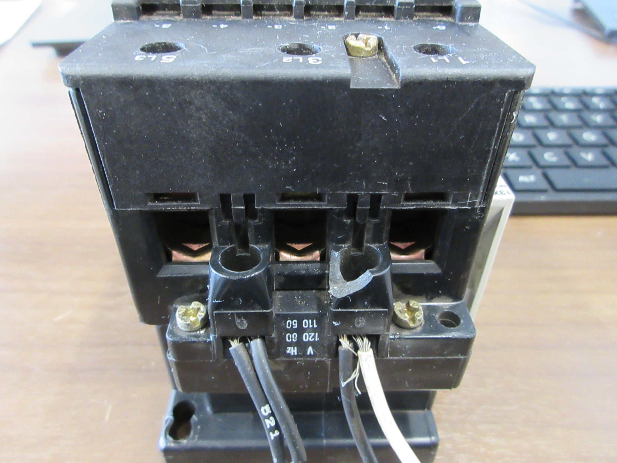 ABB Contactor B63 120V Coil 85A 600V (1) Aux Contact * Chip Installator *  Used